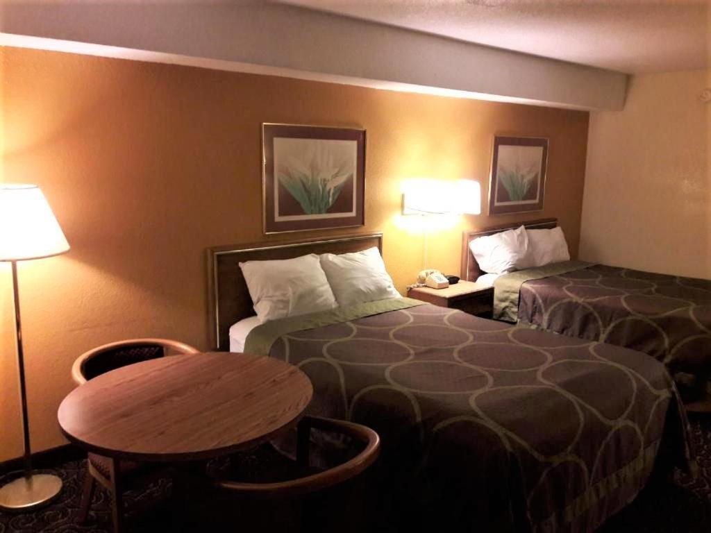 Norge Super Inn Williamsburg מראה חיצוני תמונה